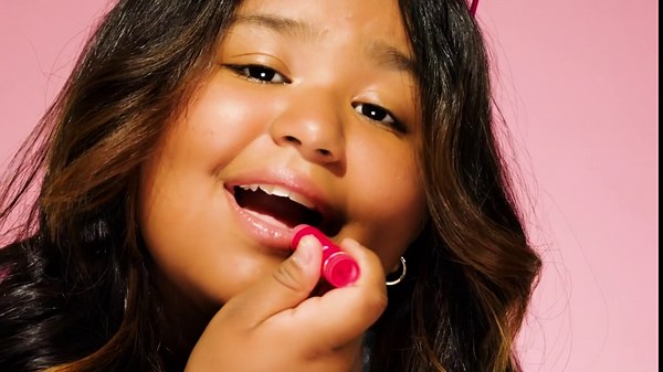 Lip Smacker Crayola Flavored Lip Balm Collectors Tin Flavor Vault, 24 Count| Clear Matte | For Kids, Men, Women, Gift Set