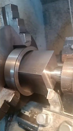 How to clamp squares with a three-jaw chuck