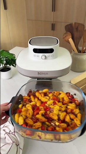 Prep, Cook & Serve in One Dish ✨ | Ninja Crispi Pro