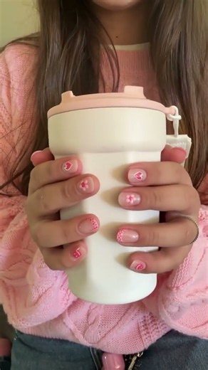 O que vocês acharam da minha nova unha 💅🏻🎀💗