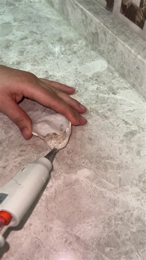 DIY Shells holder for jewellery tutorial #diycraft #diyhomedecor #seashells #diyproject #shells #DIY