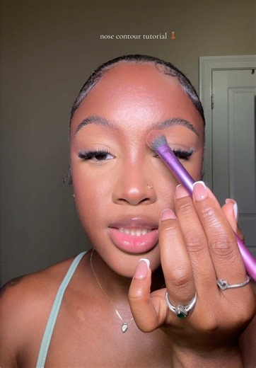 Nose Contour Tutorial for Black Girls