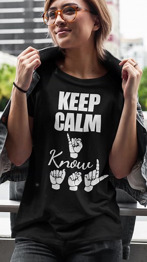 🖐 American Sign Language (ASL) What is the message? . 🔴 ASL Clothing: https://ablelingo.com/asl-clothing 👕👚 . . #fingerspelling #asl #signlanguage #americansignlanguage #learnasl #learntosign #quotes #alphabet #quotesinasl #learnsignlanguage #inspiringquestion #motivationalquotes #lifequestion #question | Able Lingo ASL - American Sign Language