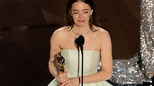 Emma Stone Uses Taylor Swift Lyric While Accepting Her Second Oscar