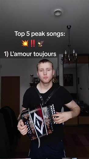 Top 5 peak songs: 1) L'amour toujours 2) Stereo madness 3) Trillium 4) Maya hee, Maya hoo 5) I'm blue