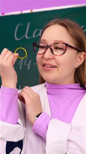 Fun School Day! 🤗 Make & Play a DIY Toy! 🎲