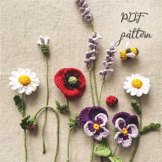 Crochet Flower Wreath Pattern– Poppy, Pansy, Lavender, Daisy, Bee, Ladybug (PDF Tutorial) - Etsy