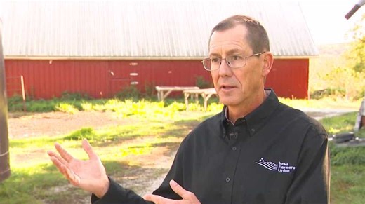 How a lack of federal aid is affecting Iowa farmers' mental health