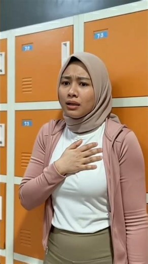 Muslim Woman Suffers Heart Attack in Locker Room