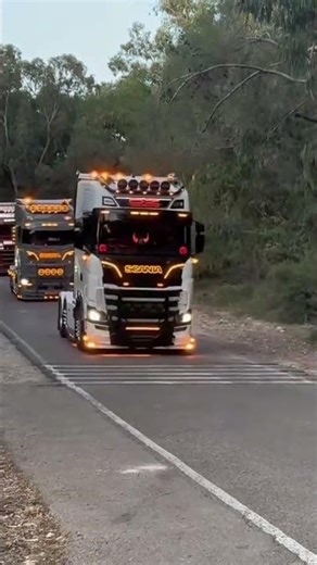 🔥 Highway Legends: Big Rig Convoy Rolling Strong 🚛💨