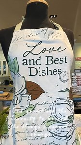 Love & Best Dishes isn’t just about Paula’s favorite recipes, it’s about her stories, memories, and the heart behind them. 💛 Shop today to learn more about Paula and her timeless collection! #PaulaDeen #LoveAndBestDishes #SerenityPrayer #PrayerWorks, #FaithOverFear | Paula Deen Store