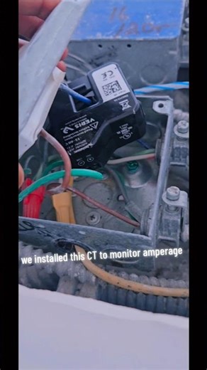CT installation to monitor amperage ⚡️🔌👷‍♂️ #buildingcontrols #electrical #hvac #bluecollar #work