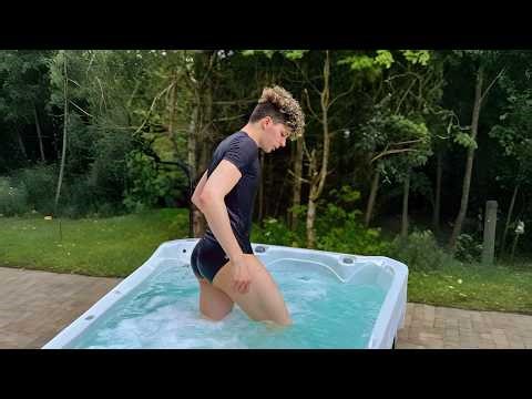 Men's Natural Physique Photography Without Shirts