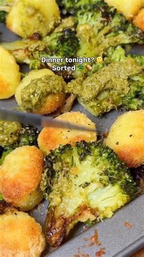 Asda on Instagram: "Dinner tonight? 🥦 Sorted! Stop. You need this recipe. Cook as a cheeky side or a meal in itself. To make it go further, just add white beans or sausage snipped into mini ‘meatballs’ – adorbs! Serves 4 1½ Asda Tender & Crunchy Broccoli 60g Just Essentials by Asda Hard Cheese 2 tbsp olive oil 500g Asda Fresh Gnocchi 1/3 x 190g jar Asda Green Pesto Squeeze of lemon juice, optional 1 Preheat the oven to 220ºC/200ºC fan/gas 7. Fill a large saucepan with water and bring to the boi