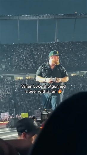 LukeCombsUpdates | Luke’s concerts are so fun #lukecombs | Instagram