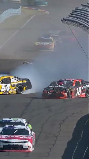 This 16-car wreck at Watkins Glen 🤯