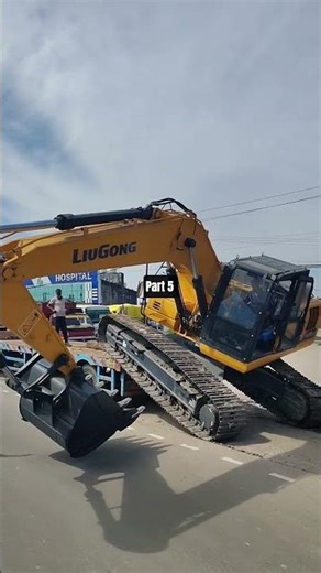 How is a machine loaded onto a trailer Part-5 #liugong #excavator #constructionequipment