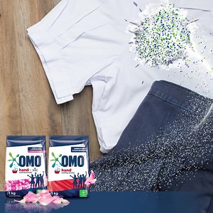 Stain trying to mess with your OOTD? We got you! 😅 At OMO tuna tambua UNBEATABLE STAIN REMOVAL. This is why the NEW and IMPROVED OMO formulation ensures your favourite outfits are stain free, and smells just as fresh for 14 days! BTW have you tried the new OMO? We got some 10 hampers to give to 10 Team OMO fans who have already tried the new OMO! Show us your pack of the new OMO detergent that you are using. 😊 | OMO Kenya