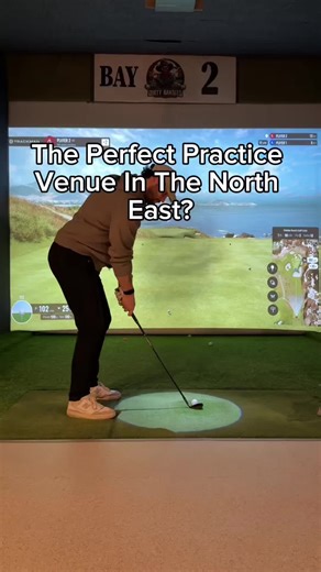 Come with me for a simulator practice session ⛳️ Trust the process. Wait for the last shot 👀🔥