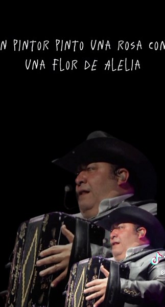 Cielo Azul y Nublado de Grupo Pesado