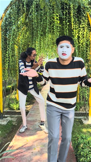 #bojonegoropantomime #funnypantomime #indonesianpantomime #pantomime #kidspantomime #pantomime #p...