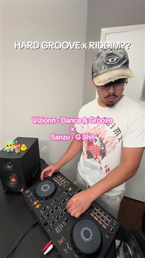 i just be mixing genres out here. lmk if you guys liked this combination? i love riddim synths but sometimes it just needs a faster tempo fr #riddim #techno #hardgroove #edmtok #edmdj