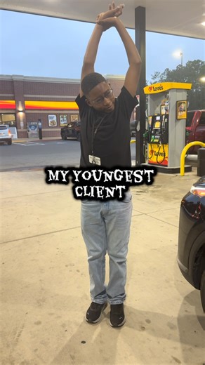 Echelon Vending on Instagram: "He is my youngest client. He started with me about a year ago. I sold one of his vending machines for him. He and his mom are getting new machines in January. This is me handing over his money for the machine that I SOLD FOR HIM. @snackingwithlj #foryoupage #generationalwealth #mompreneur #passiveincome #fyp #budget #vending #fyp #coupons #wholesale #vendingmachinebusiness #girlboss #entrepreneur #entrepreneurship #businessowner #vending #fyp #vendingmachines #vira