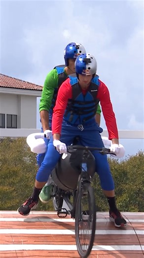 the real test of friendship starts here 🫣 📍: @redbullusa | Red Bull