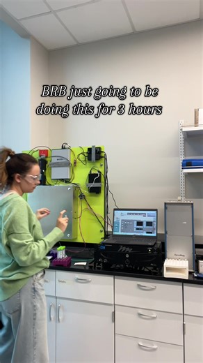 I wish I had an undergrad to help me in this moment 😅 #phdstudent #research #engineering #stem