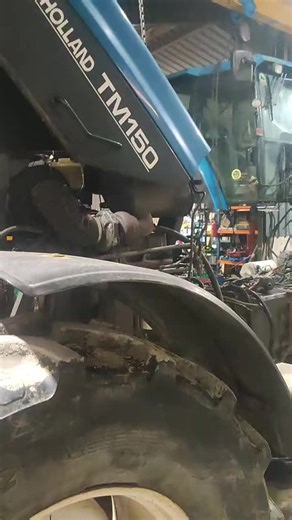 New Holland TM150 Full Transmission Overhaul