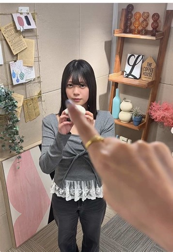 冨里奈央の犬好きとトモコレの魅力
