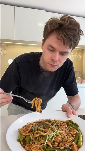 Easy Chicken Udon Noodle Recipe