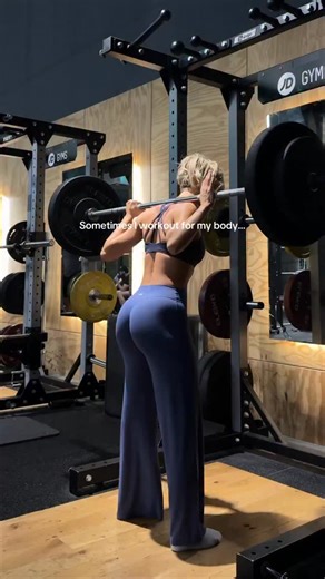 Ruby on Instagram: "My therapy❤️‍🩹 wearing @OnerActive dc: RUBYG #gymtherapy #gymmindset #gymmotivation #MentalHealth #selflove"