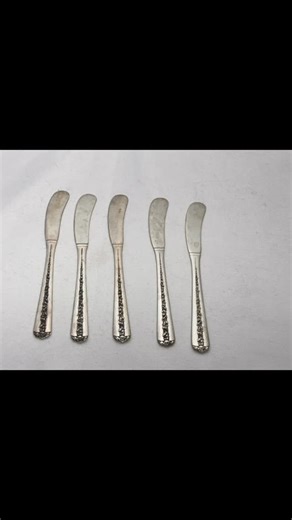 @timelesstreasureshub on Instagram: "✨ Sterling Silver Flatware Set – Rambler Rose by Towle (1937) ✨ Beautiful and timeless Rambler Rose (also known as Rambler Roz) pattern by Towle Silversmiths, first introduced in 1937. This classic floral design is highly collectible and elegant enough for everyday use or special occasions. Set includes: • 5 Dinner Knives – Sterling handles with stainless blades • 5 Soup Spoons • 5 Dinner Spoons • 5 Salad Forks • 5 Dinner Forks • 5 Butter Knives • 1 Serving S