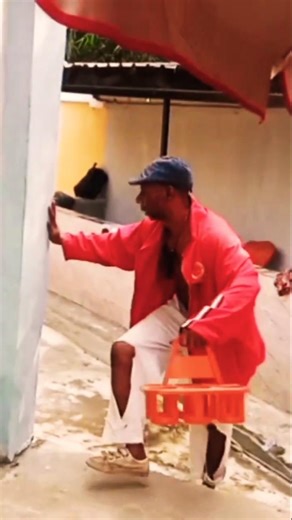 who's urinating?#shorts #comedy #viral #youtubeshorts