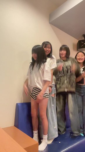 カラオケ 曲 人気おすすめ｜友達と楽しむ定番リスト