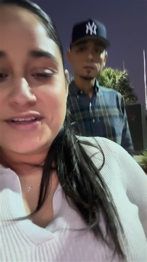 Pepo Gope on Instagram: "😍🤦🏻‍♀️😂 #humor #broma #funny"