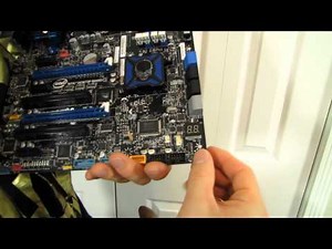 Intel DZ77RE-75K Extreme Series Z77 SLI Gaming Motherboard Unboxing & First Look Linus Tech Tips