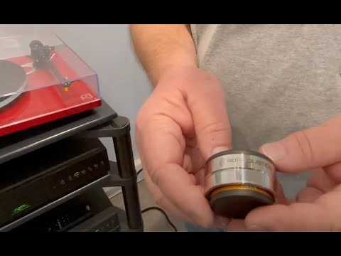 Immediately Upgrade Your Turntable Using Isolation Pucks