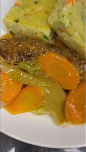 You're going to love this tasty and easy Cou Cou/ TURN cornmeal #coocoo #coucou #turncornmeal #caribbeanfood #cornmeal #cornflour