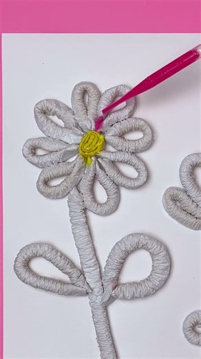 🌼 Enchanting Paper Blooms: A DIY Adventure! ✨ #CraftingFun #KidsArt #MagicMoments