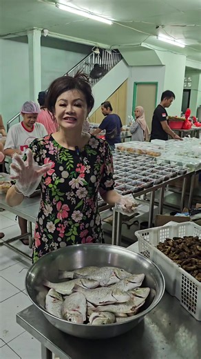 Menu Catering Spesial Ikan Bakar dan Ayam Kampung