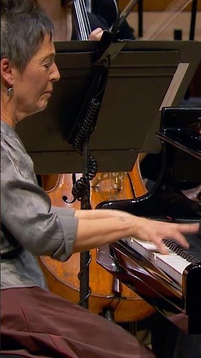 Schumann: Piano Concerto No 1 // Maria João Pires & London Symphony Orchestra