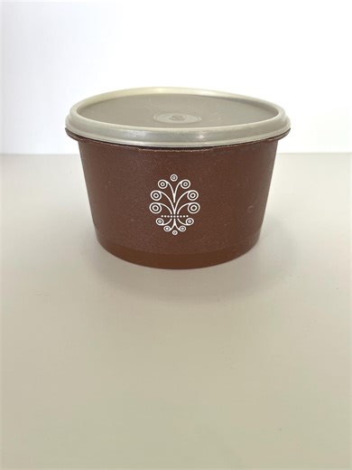 Vintage Tupperware 1298-10 Chocolate Brown Servalier Midi Canister Bowl Plastic Container With Clear Lid/vtg Kitchen/dry Goods Storage/1970s - Etsy