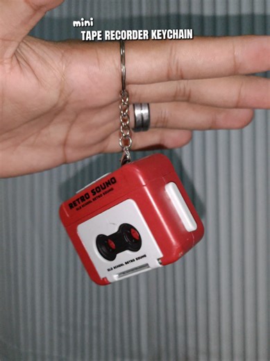 Why is everything mini just... better? 🥹 This tiny recorder is a 10/10 for quality. If you’re a creator, student, or just love cool tech, you need this in your bag. #mini #recorder #miniature #minirecorder #keychain
