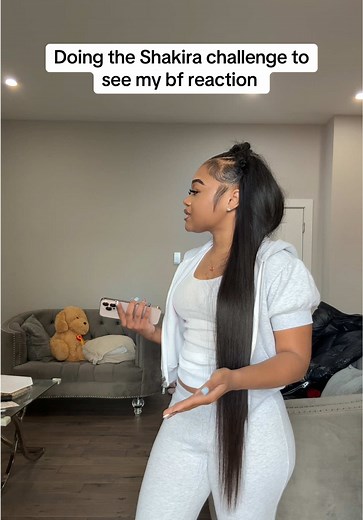Funny Reaction to the Shakira Challenge