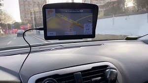 Navigation GPS with Lifetime Maps, 7" TFT LCD Screen, Driver Alerts/Turn-by-Turn Directions/TripAdvisor, for Truck & RV & Car