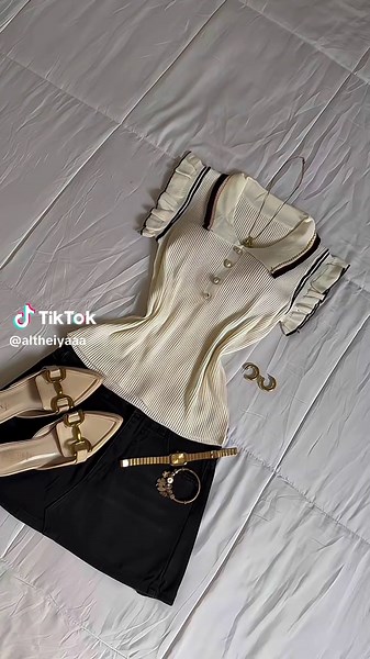 Elegant and Classy Tops for Women