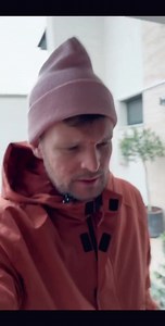 156K views · 1.7K reactions | Egy nap, két állat. #macskák #macskafogó #cats #musical #színház #macskafogó #apuskaspeti #puskaspeti #színész #jozsefattilaszinhaz #madáchszínház | Puskás Peti - apuskaspeti | Facebook