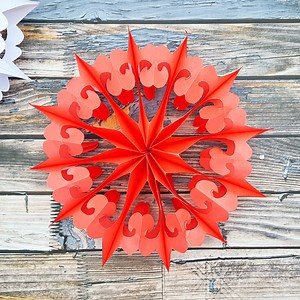 DIY 3D Paper Snowflakes ❄️ Easy Christmas Craft for a Winter Wonderland! Easy & Elegant : Step-by-Step 3D Snowflake Christmas Ornaments Transform your home into a magical winter wonderland with this easy-to-follow tutorial on creating beautiful 3D hanging paper snowflakes! This is the perfect Christmas craft. In this step-by-step guide, we'll show you how to turn simple paper into stunning, intricate snowflake decorations that will add a touch of elegance to your holiday decor. Whether you're lo